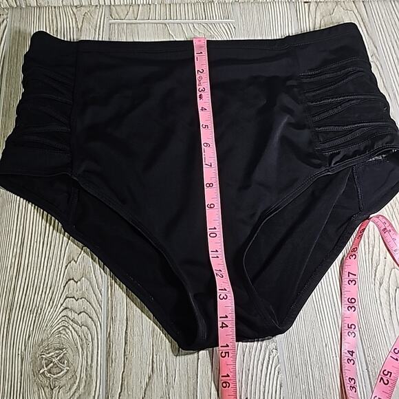 Torrid Black Mesh Sided Swimsuit Bottom Womens Plus Size 2X - Picture 6 of 6